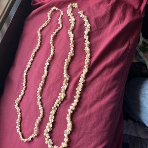 To seashell necklaces